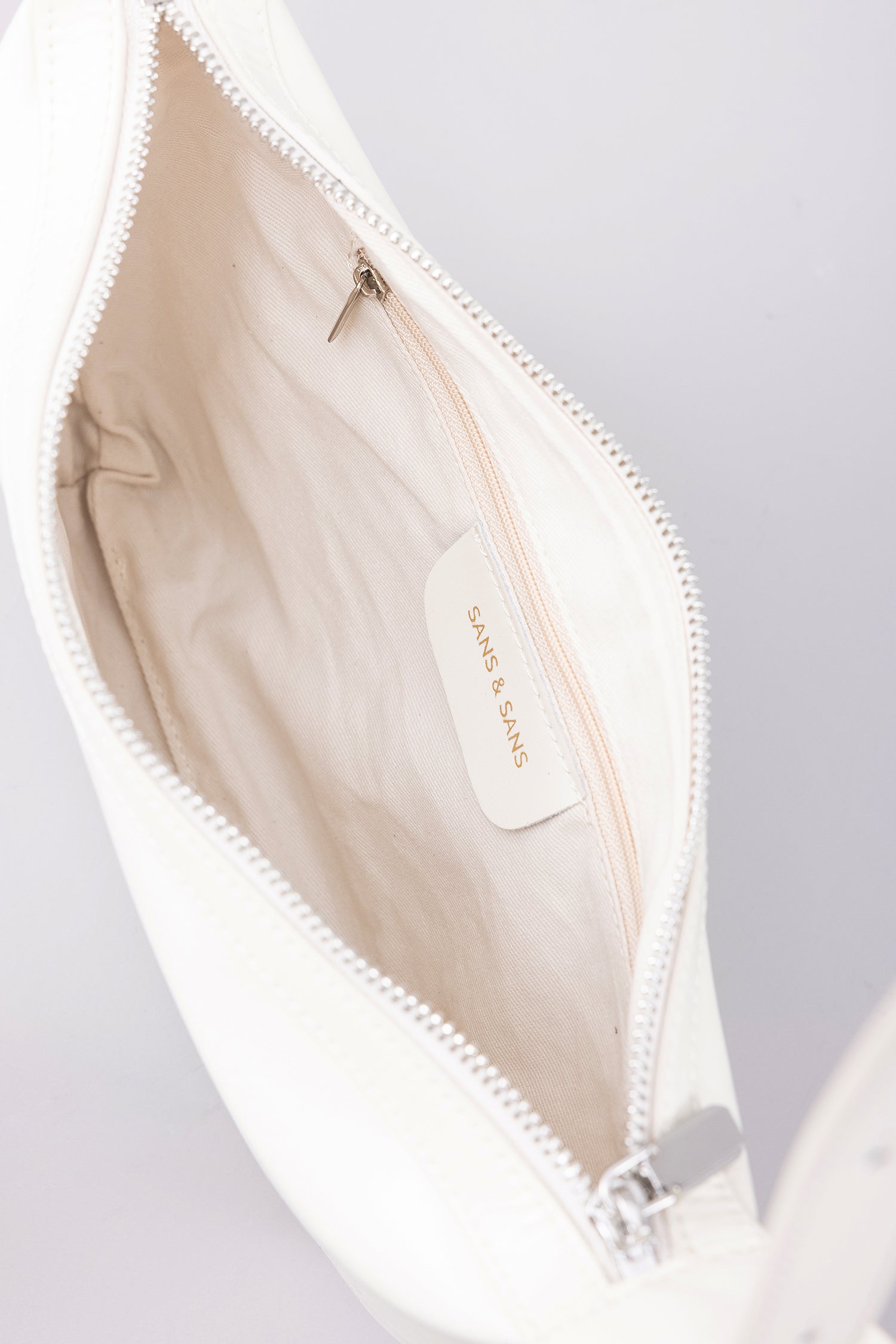 color:IVORY